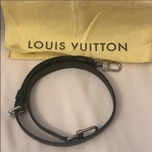 Authentic Louis Vuitton strap.With silver hardware